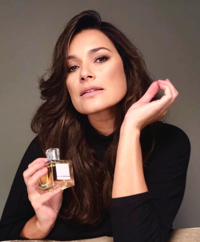 ADV ALENA ŠEREDOVÁ- Parfume